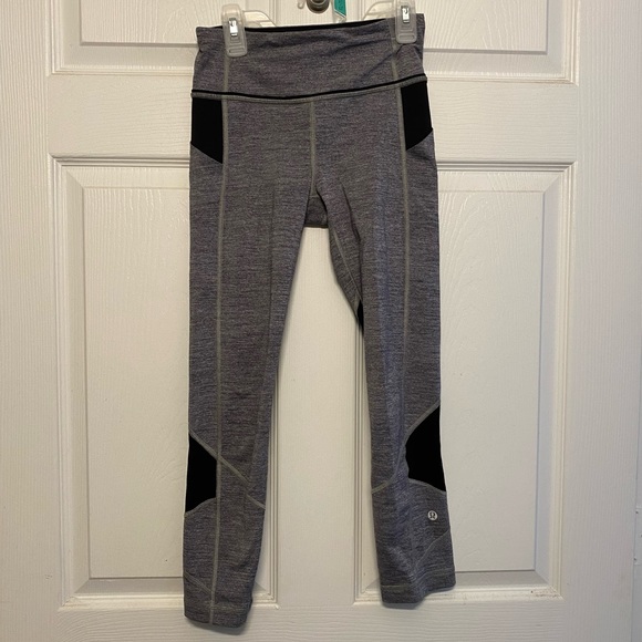 lululemon athletica Pants - Lululemon Black and Grey Leggings Size 2
